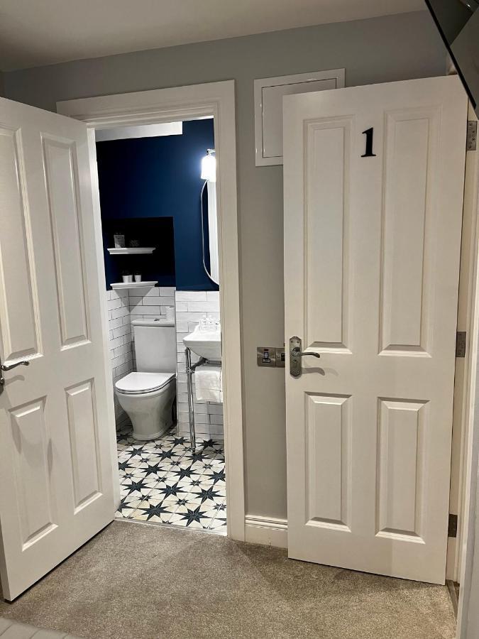 Number 31 Boutique Townhouse Hotell Galway Exteriör bild