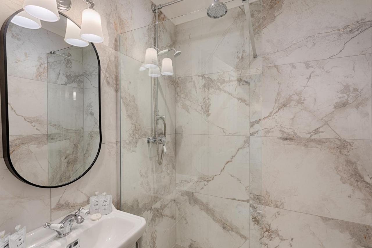 Number 31 Boutique Townhouse Hotell Galway Exteriör bild