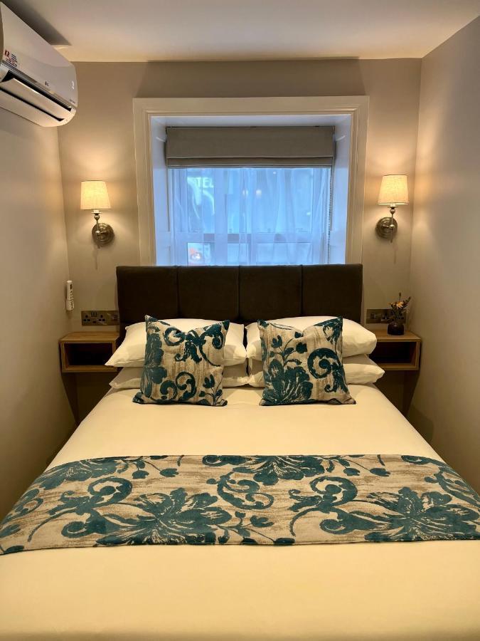Number 31 Boutique Townhouse Hotell Galway Exteriör bild