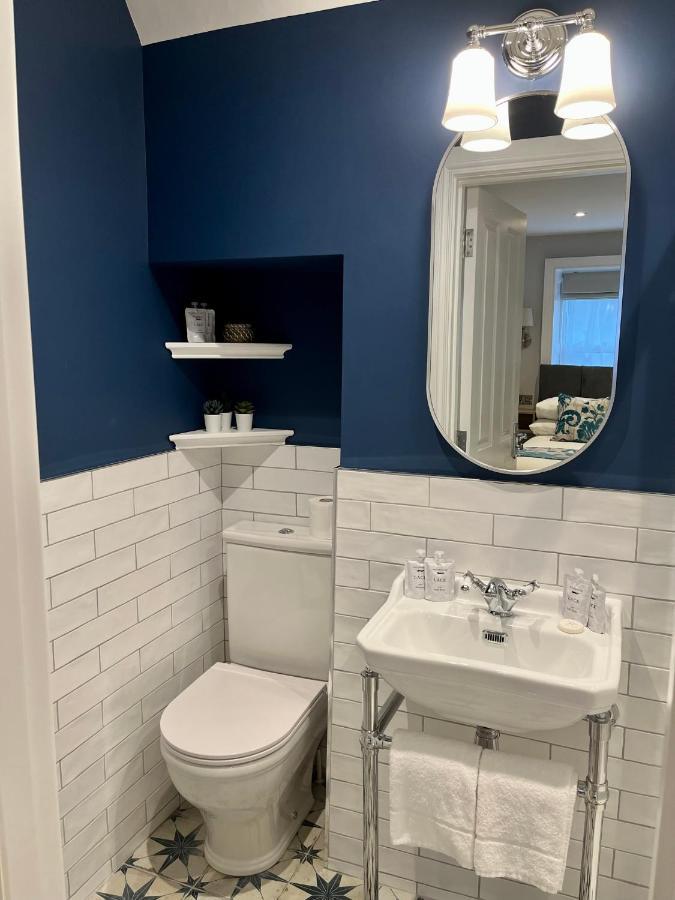 Number 31 Boutique Townhouse Hotell Galway Exteriör bild